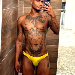 Alejandro Fenty, Onlyfans Model in Bathing Suit