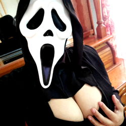 Scream Masked Anitta Fan
