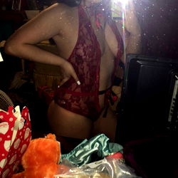 Onlyfans Model Strikes a Pose in the Mirror