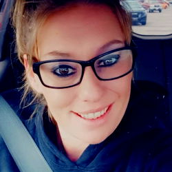 Four20Hunny: Glamorously Posing in Car With Smile and Eye Contact