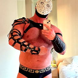 Macho Bull, OnlyFans Model from Hamburg