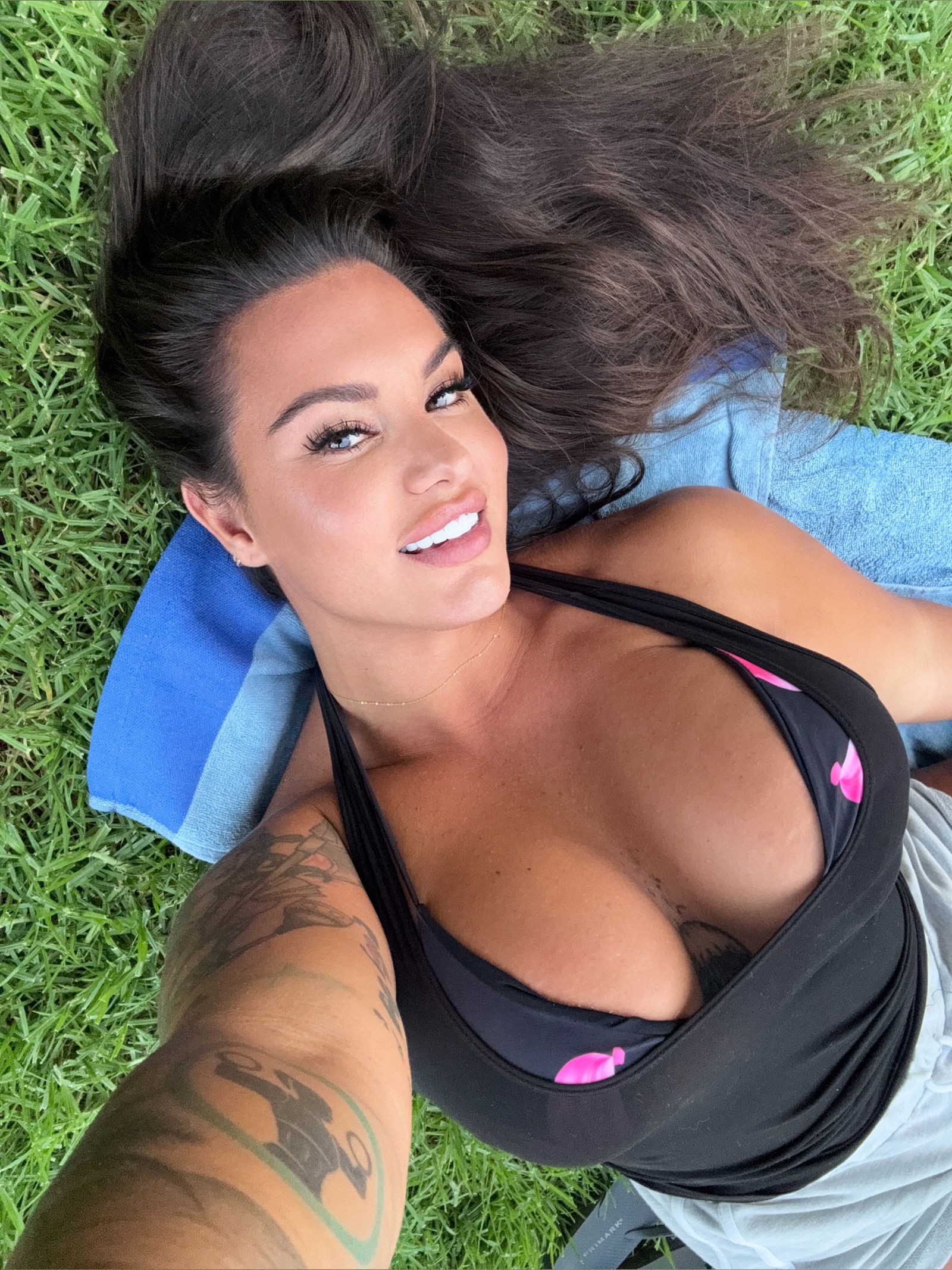 Ana Guillén 🔥🌶️ photo