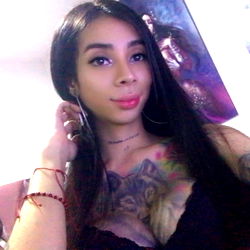 Allison_Doll, the enchanting OnlyFans model from Colombia