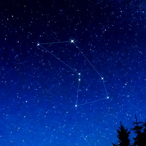 Ara at the Altar photo