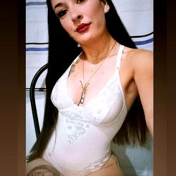 Layla 😈, OnlyFans Model from Uruguay