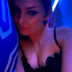 Model Weronika poses in a room