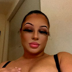 Allisonthebrat, Instagram and OnlyFans Model