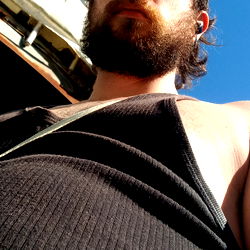 Aglicore in Casual Streetwear