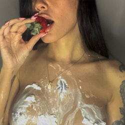 Camile vip ๐๐๐ฅ๐ photo