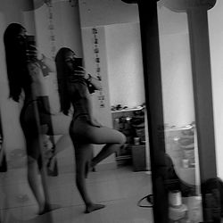 Angie, OnlyFans Model, in Mirror Selfie