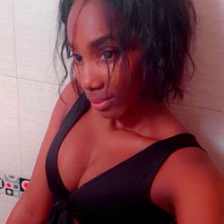 Karen Granja | OnlyFans Model