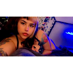 ThiccBeana - A Model from Horny Jail