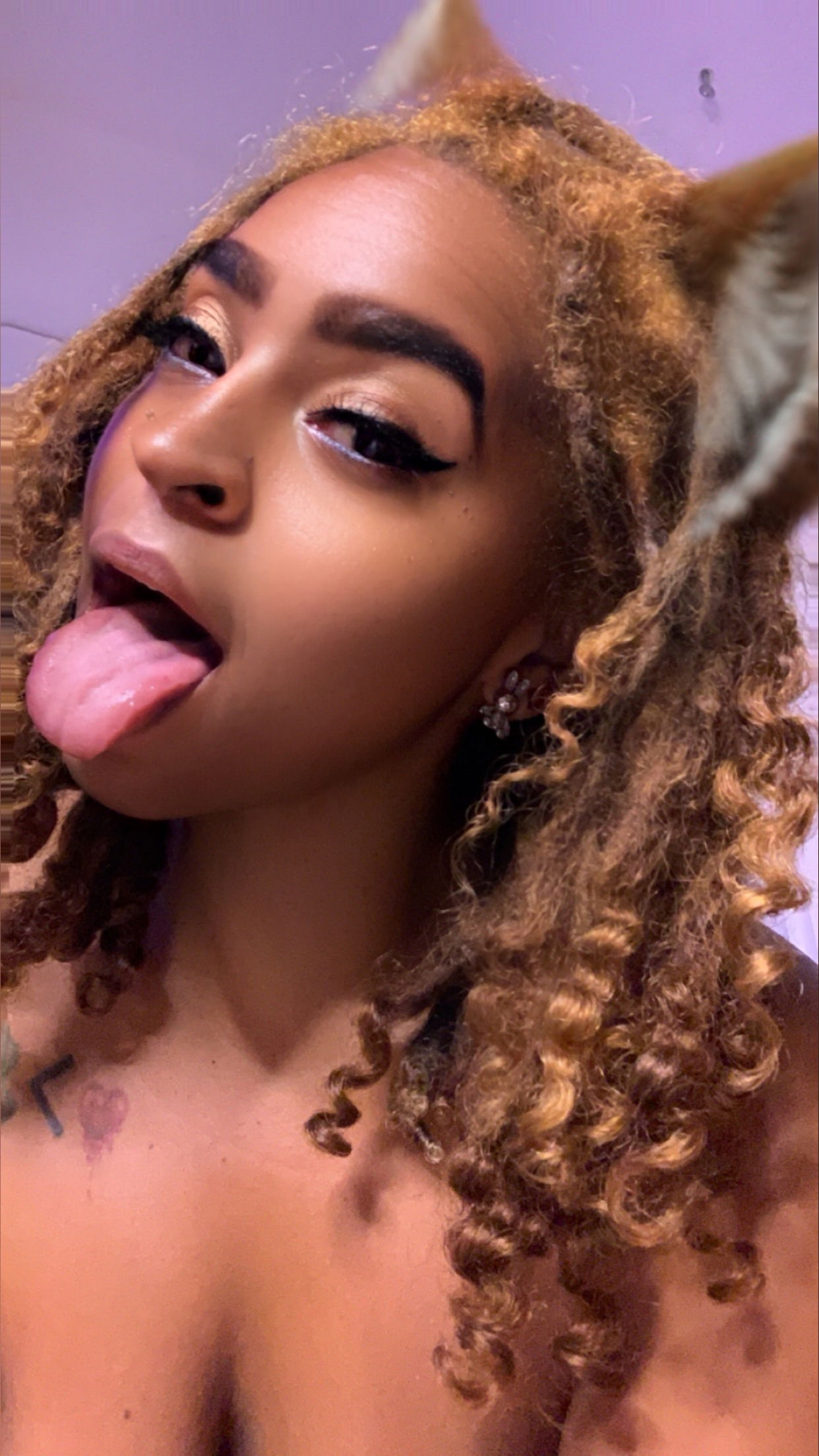 The Sex Energy Artist 👩🏽‍🎨 photo