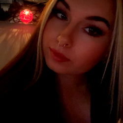 Arriel Justine in the Spotlight