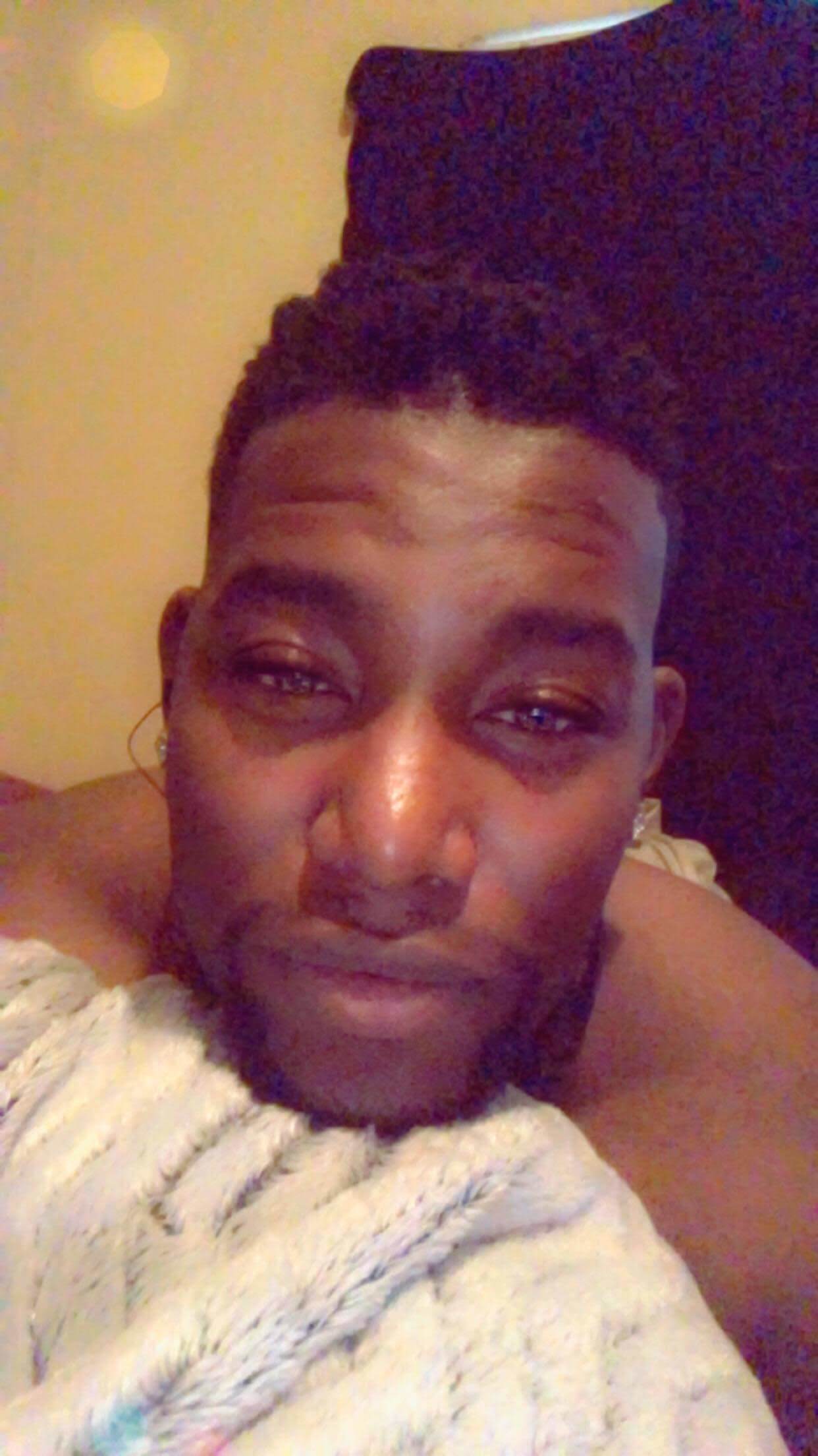 Adonis_please_her photo