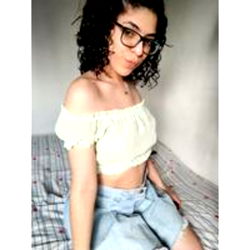 Model Pose for Onlyfans