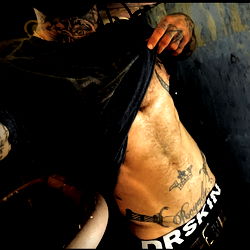 Akhubby, Onlyfans Model Shows off Physique at Panama City Beach