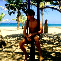 MARCEL-ANDREI HUDIŢIAN photo