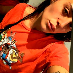 Ailin on OnlyFans: Casual Outfit and Tattoo