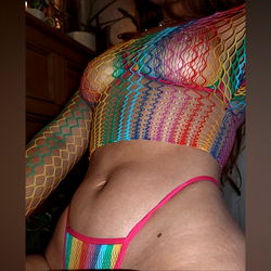 Adrianna's Bikini Reveal