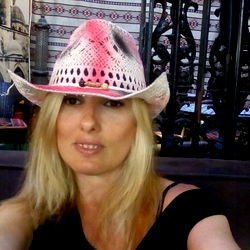 OnlyFans Model Abril Sant in Casual Attire