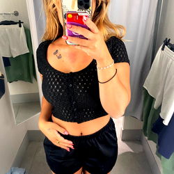 Adele, A Stylish OnlyFans Model