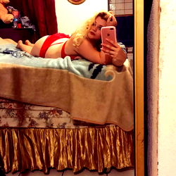 Alli, the Los Angeles OnlyFans Model