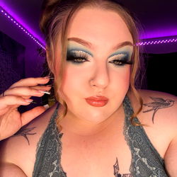 Candid Moment of OnlyFans Model Tiff