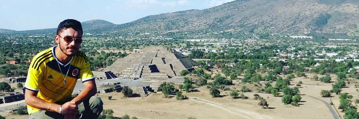 Andres Velasco photo