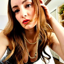 MistressVictoria photo