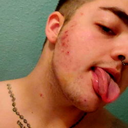 OnlyFans Model Alexander Borg from Washington - Shirtless Selfie