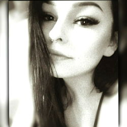 Amelia, a model from OnlyFans