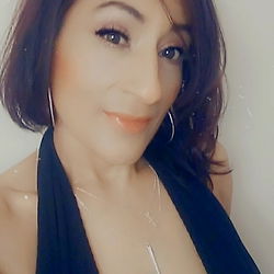 Fresno Model Unika7271 in Glamour Shoot