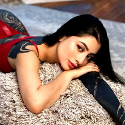 Onlyfans Model Zoe in a Sultry Pose