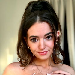 Ari's 😇 secret diary photo