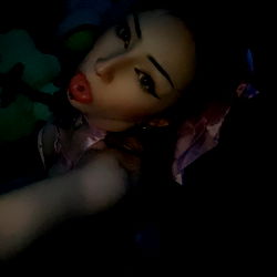 Sensational OnlyFans Model Bree Captivates in Photos, 💫