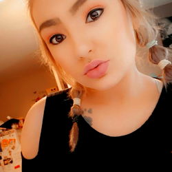 Amiee | Stylish Model from Manchester