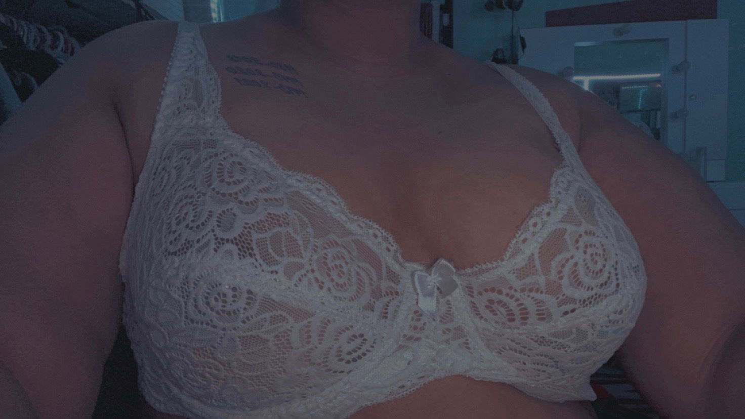 🍑Alejandra C🍑 photo