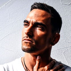 AbsOfJan, Fitness Influencer From Basel