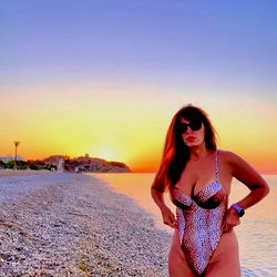 Aliboni - The Ultimate Onlyfans Model