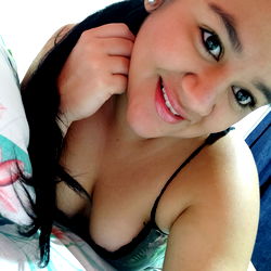 Yuly Andrea Ladino mendoza photo