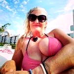 OnlyFans Amay Phoenix: Bikini Selfie in Sunny Location