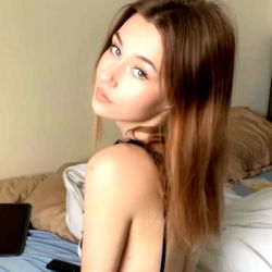 Layla - OnlyFans Model