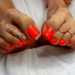 A Fresh Mani with Orange Nails