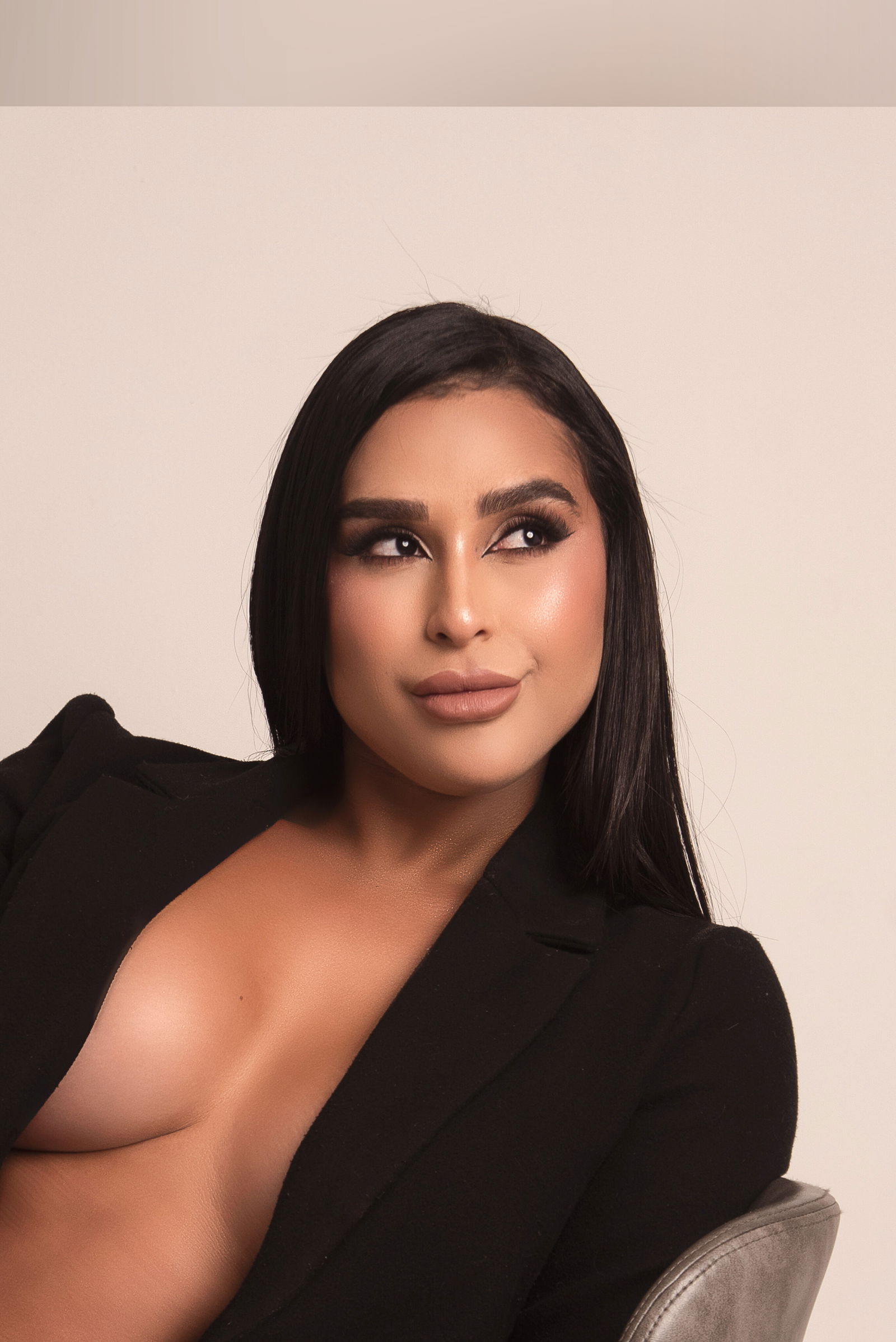 𝐶𝑎𝑠𝑠𝑖𝑒 - 𝐴𝑙𝑝ℎ𝑎 𝑄𝑢𝑒𝑒𝑛 ❣️ photo