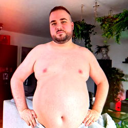 harrythehornycub photo