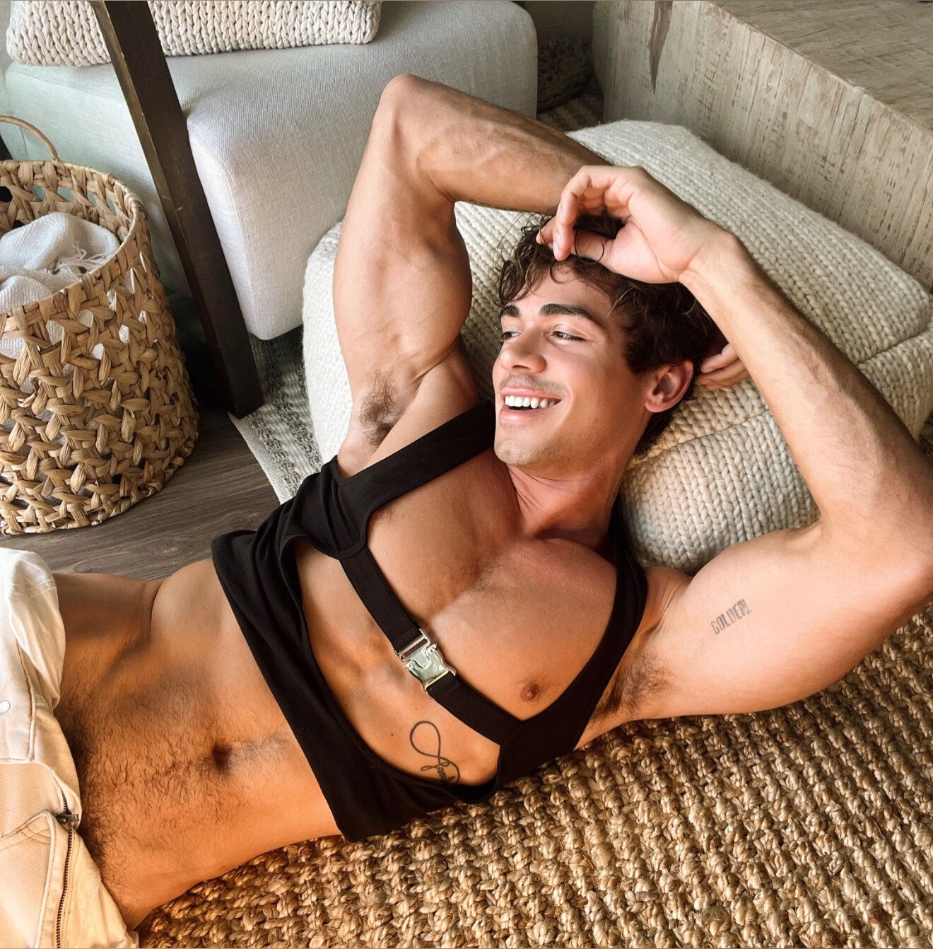 Ashton Summers photo