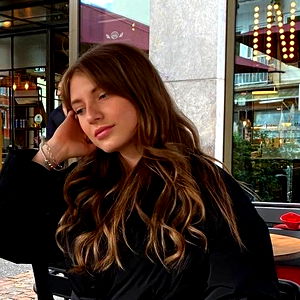 Anastasia ๐บ๐ฆ โค๏ธ photo