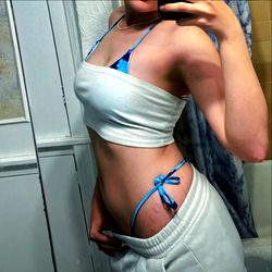 Emily: Onlyfans Model Photoshoot