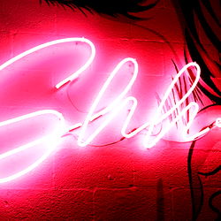 Neon Sign with 'Shh' and 'Mommyslittlesecret26',